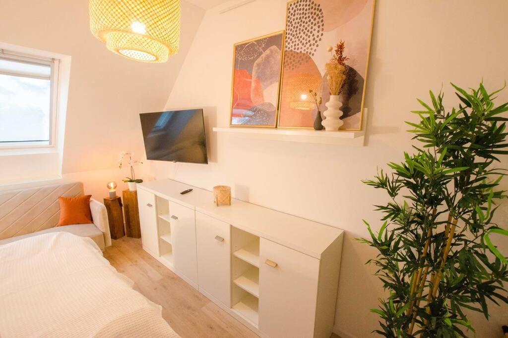 Casarina - Gemuetliches Apartment Im Zentrum Augsburg Buitenkant foto